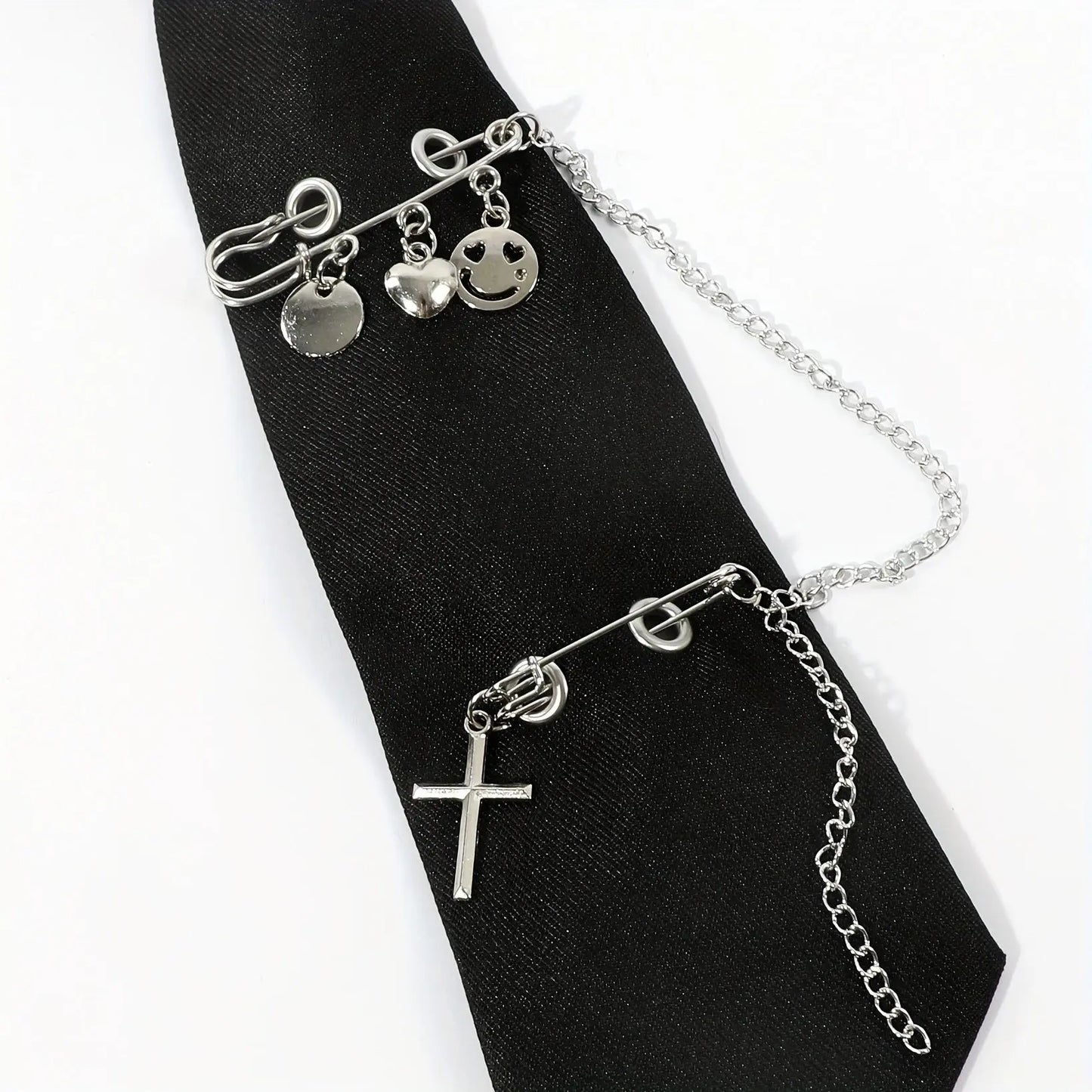 Gothic Punk Heart Tassel Pin-Up Necktie for Women - Perfect for Halloween & Party Outfits, Polyester SS69