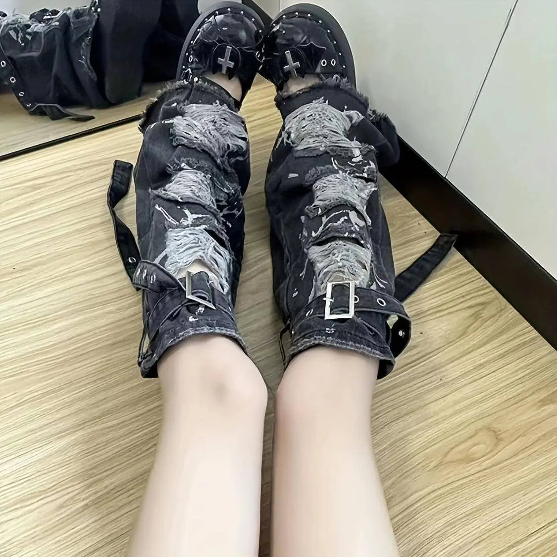 Ripped Buckle Detail Leg Warmers, Y2K Street Style Flared Knee High Socks, Women's Stockings & Hosiery - SS69