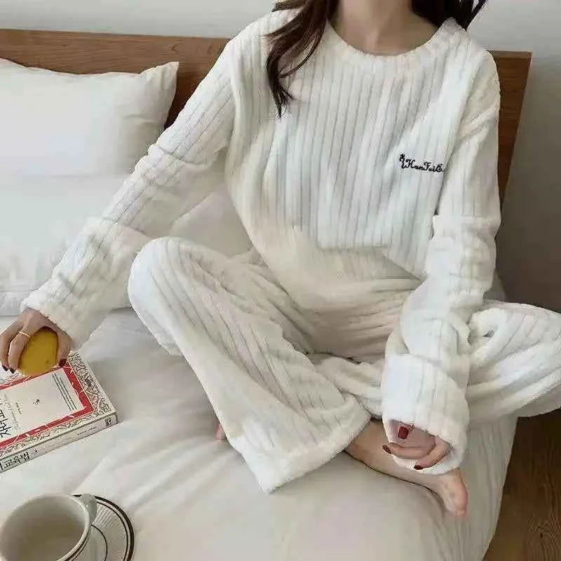 Soft Coral Velvet Jacquard Warm Pajama Set for Women Cozy Loungewear Outerwear for Winter Christmas Back to School Gift 