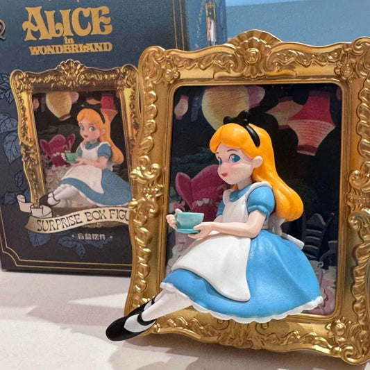 Original Disney Alice In Wonderland Blind Box Art Gallery Series Trendy Collectible Desktop Ornament Model Birthday Gift SS69