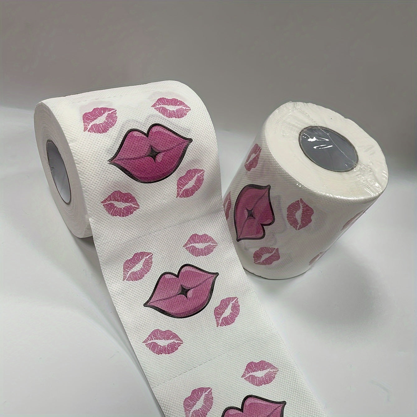 1pc Fun Red Lips Pattern Toilet Paper - 3-Ply, Bleach-Free Wood Pulp Roll for Home Cleaning & Unique Gift Idea SS69