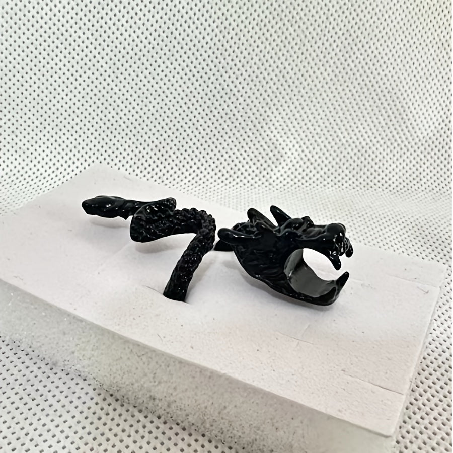 1 Stylish Dragon Design Cigarette Holder Ring - High Quality Metal, Unique Dragon Grip, Accessories for Smoking Lovers to Enhance Smoking - SS69