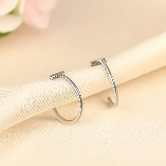 [Punk Lip Rings] 2pcs Fashionable Punk Style Non Piercing Lip Rings In Silvery SS69