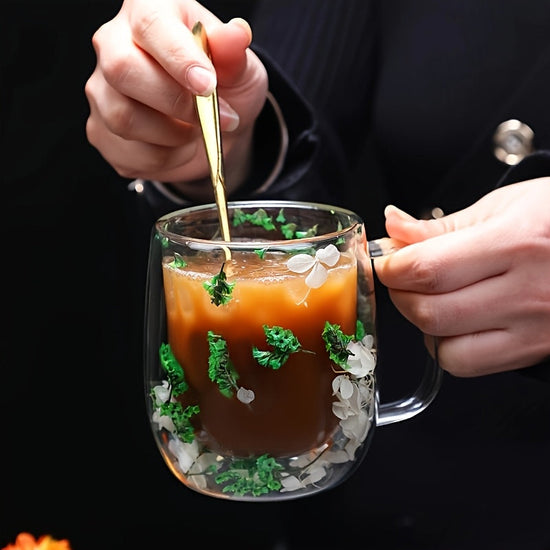 1pc Innovative Double Glass with Real Dry Flowers-High Borosilicate Glass, Suitable for Coffee and Tea-Ideal for Home, Office or Bar Use. SS69