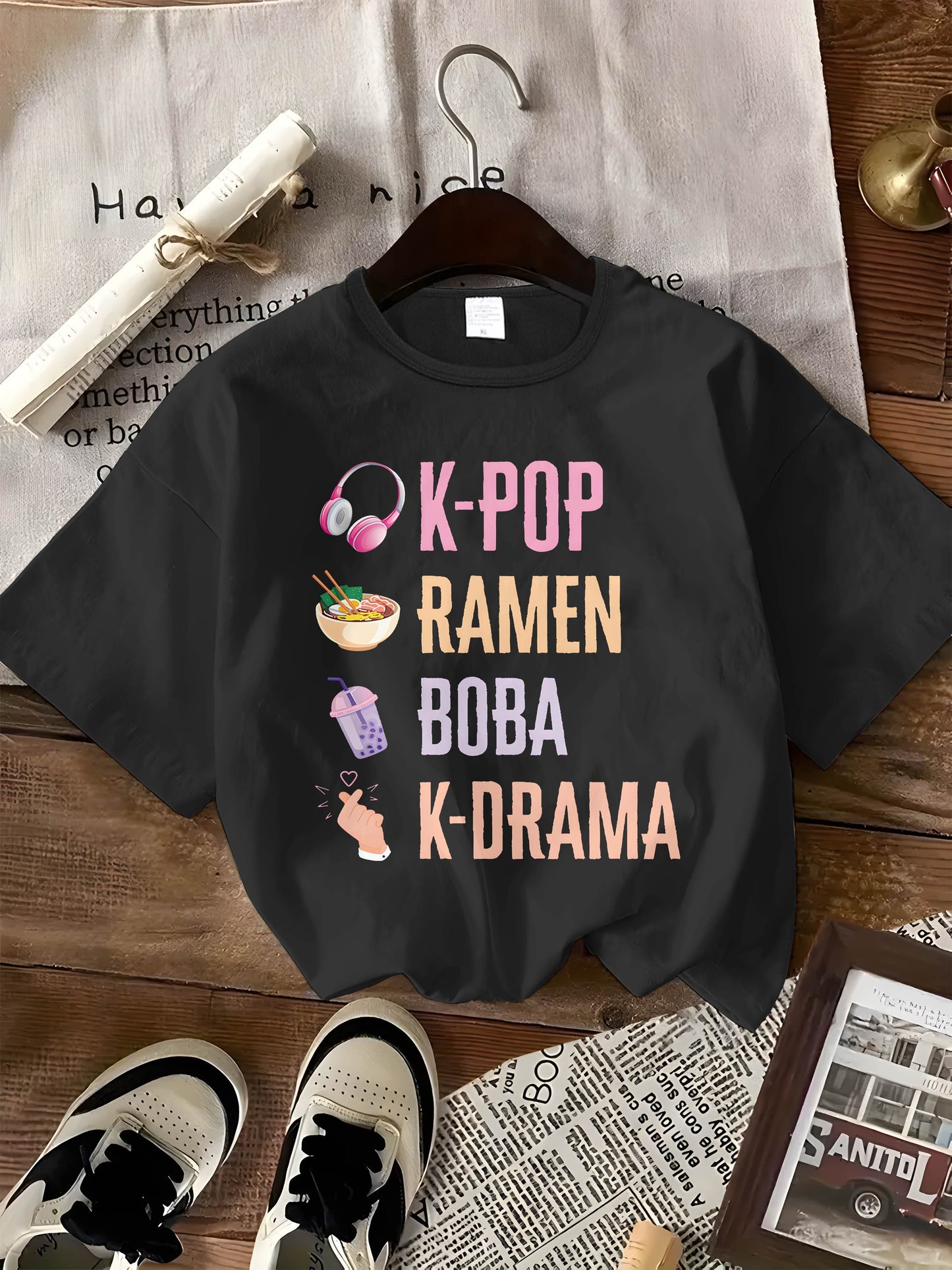 T-Shirt in 3 Colors - 180G [Popular Trendy Print] K-Pop Hand Symbol Kpop Ramen Bubble Tea Boba, Featuring a Printed Design on a Women'S Loose Round Neck Sweatshirt Hoodie, Long Sleeve T-Shirt Suitable for Casual Wear for Wome SS69
