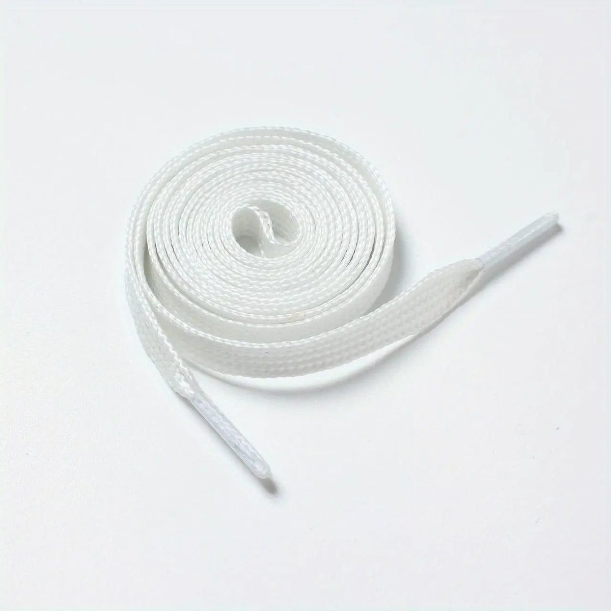 1 Pair Luminous Shoelaces For Sneakers Men Women Sports Shoes Laces Glow In The Dark Night Shoestrings Reflective Shoelaces SS69