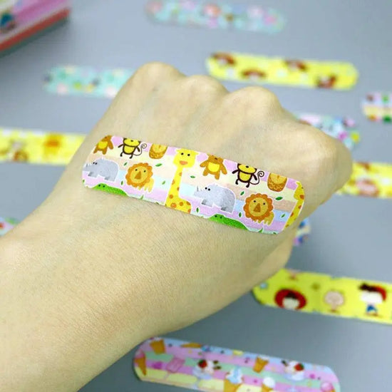 120pcs Cute Cartoon Medical Patch Waterproof Wound Adhesive Bandages Dustproof Breathable SS69