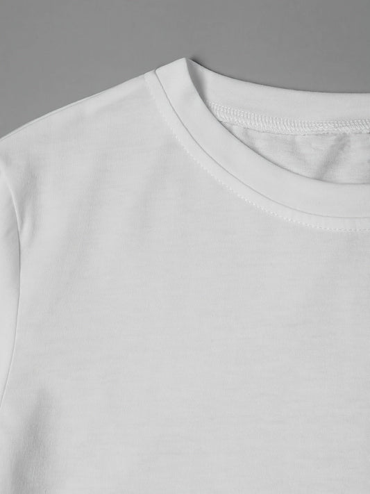 Fashionable Casual Short-Sleeve Summer T-Shirt for Women with a Round Neck, Featuring a Printed Design of a Western Cowgirl on The Front And Back. SS69