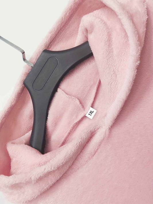 Plus Size - A Group of Dogs with a Letter Print on The Back, Featuring a Thick Fleece Set for Plus-Size Women'S Autumn And Winter Loungewear.