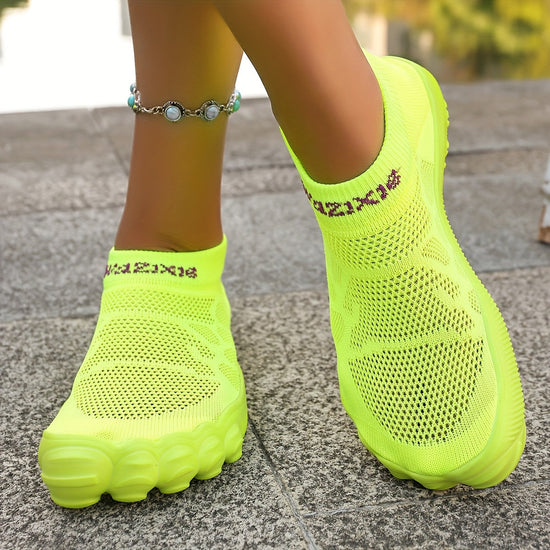 Women'S Breathable Mesh Slip-On Beach Shoes - Lightweight Indoor/Outdoor Walking Shoes with Rubber Sole for Hiking, Running & Gym - Summer Casual Sneakers, Hiking Shoes, Running Footwear, Slipon Design, Flexible Footwear SS69