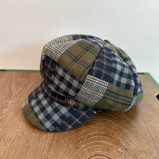 Vintage Plaid Beret Cap - Unisex Autumn/Winter British Style Painter Hat - Fabric, Stripe Craftsmanship, Inelastic, Packable, Random Print Position