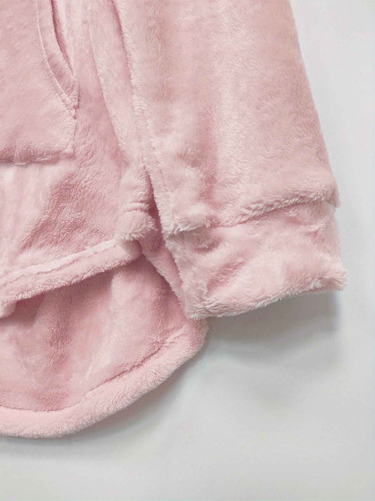 Plus Size - A Group of Dogs with a Letter Print on The Back, Featuring a Thick Fleece Set for Plus-Size Women'S Autumn And Winter Loungewear.