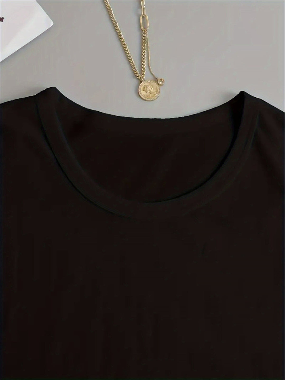 Black History Month T-Shirt - Inspirational Leaders Graphic Tee, Casual Crew Neck, Short Sleeve, 180g/㎡, Women's Educational Apparel SS69