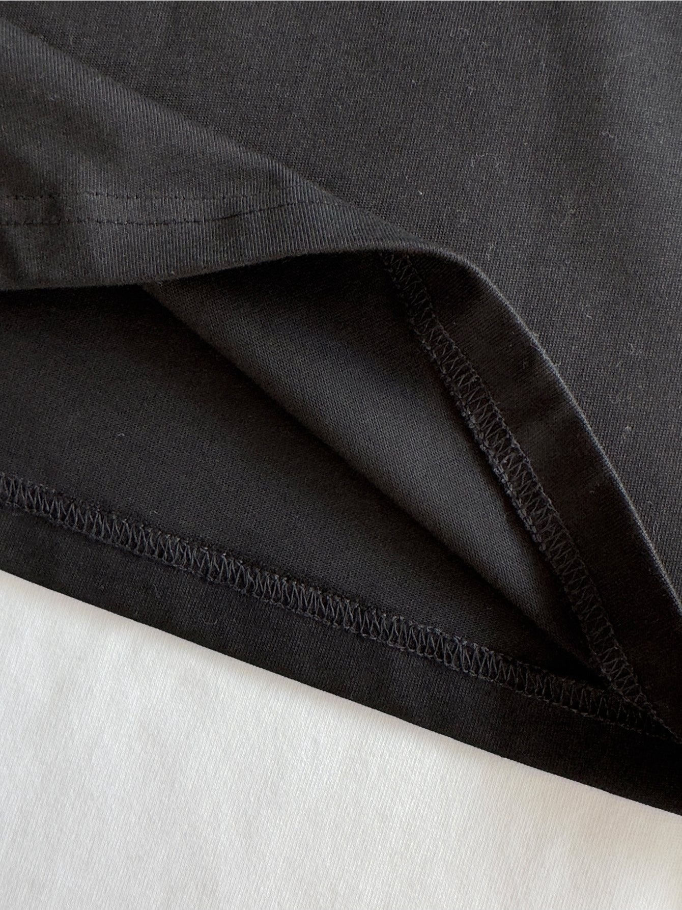 Born To Read Bookish T-Shirt Black Girl Reader Shirt,Bookish Gift for Her, Dark Romance, Smut Shirt Gift Booktok Sjm Book Shirt Idea For Book Lover, Family, Friends SS69