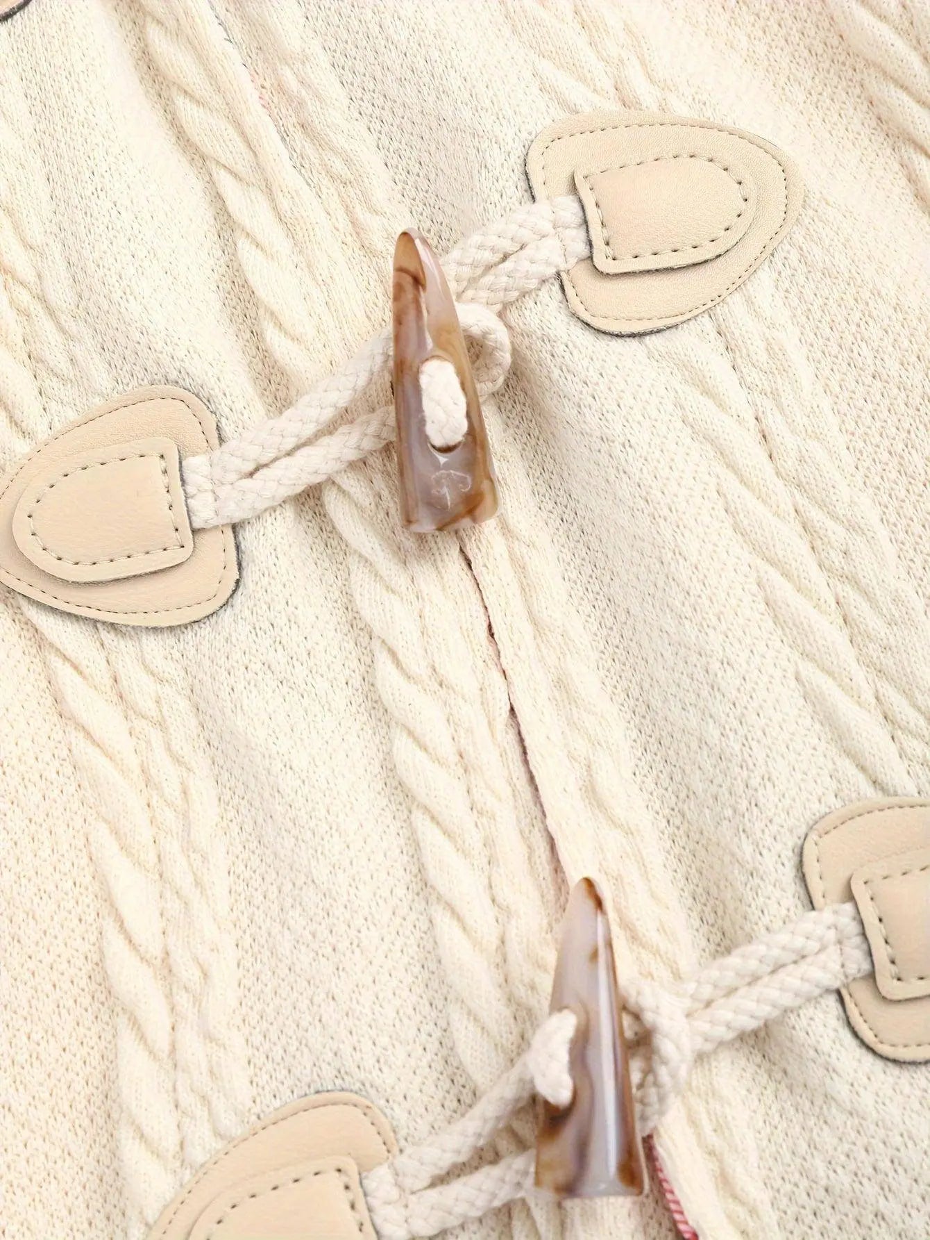 1pc Y2K Style Women'S Hooded Knit Coat, Polyester Long Coat with Faux Fur Trim, Cable Knit Pattern, Plaid Lining, Horn Button Closure, Fall/Winter Fashion SS69