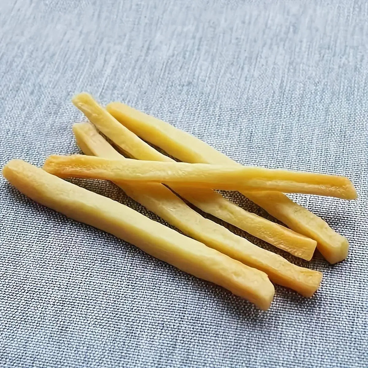 1pc, Delightful Imitation Fries Brooch Pin - Realistic Food Accessory For Clothing Creative Backpack Decor SS69