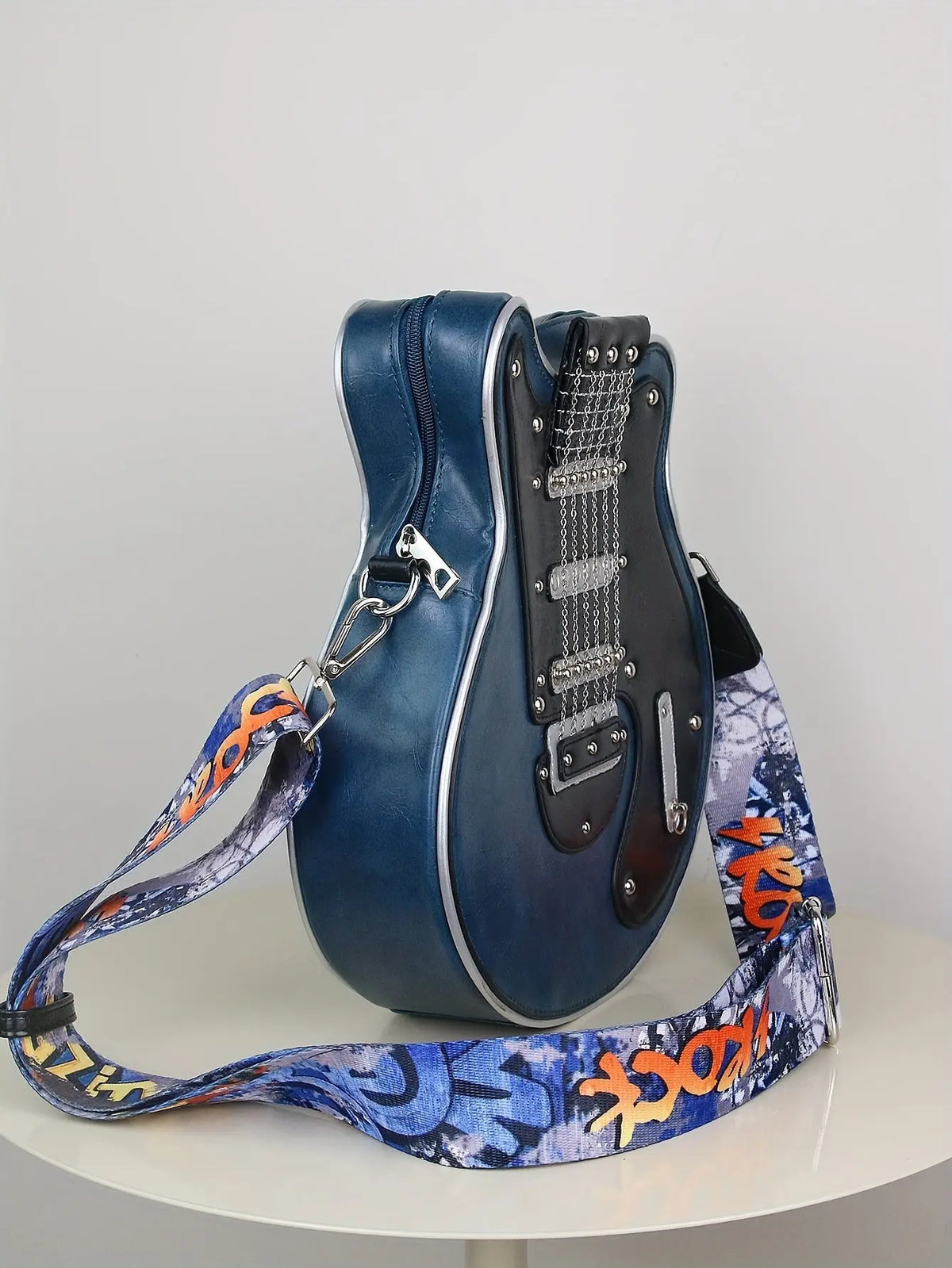 2025 Niche Guitar Shaped Y2K Style Bag, Novelty Crossbody Bag, Rivets Decor Trendy Shoulder Bag SS69