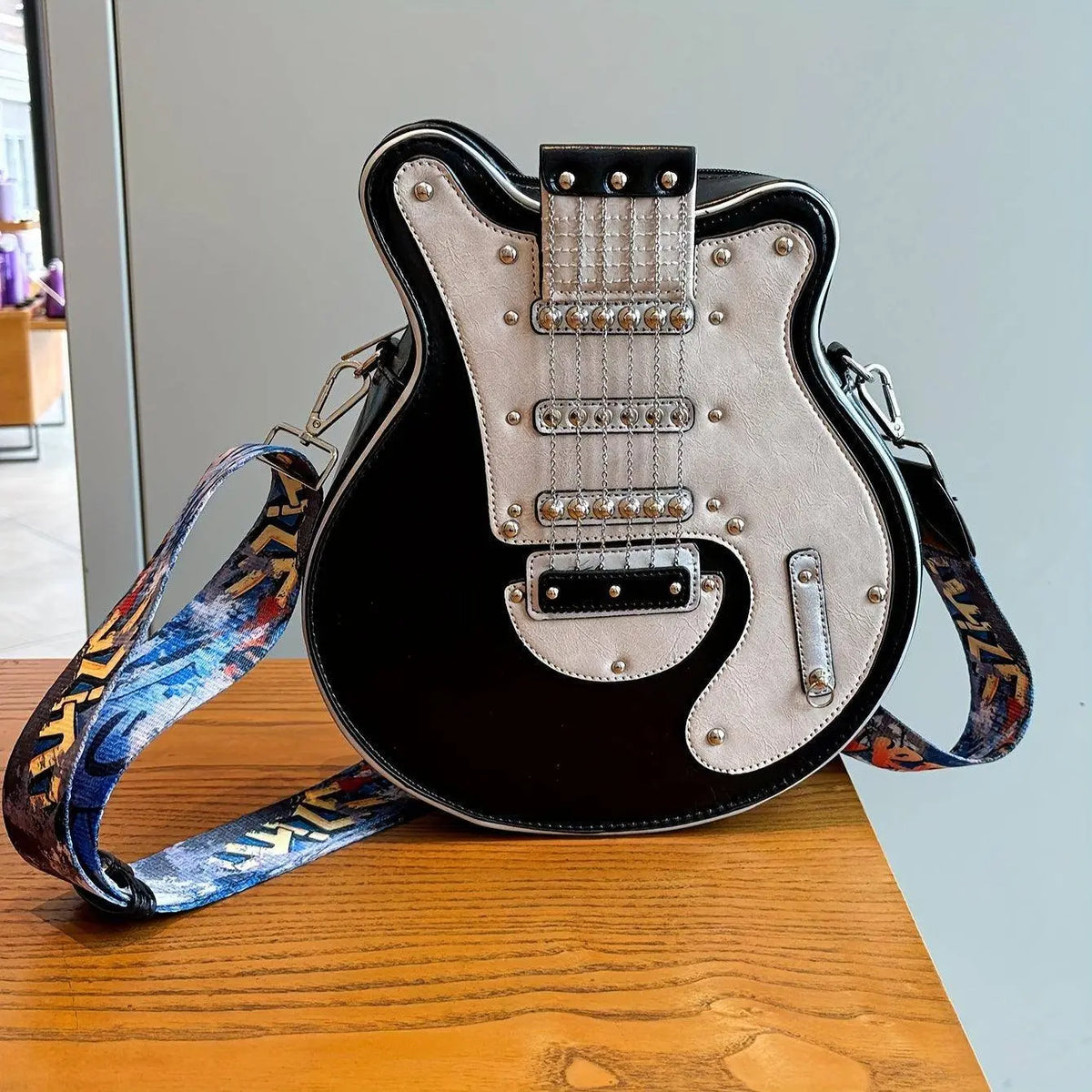 2025 Niche Guitar Shaped Y2K Style Bag, Novelty Crossbody Bag, Rivets Decor Trendy Shoulder Bag - SS69