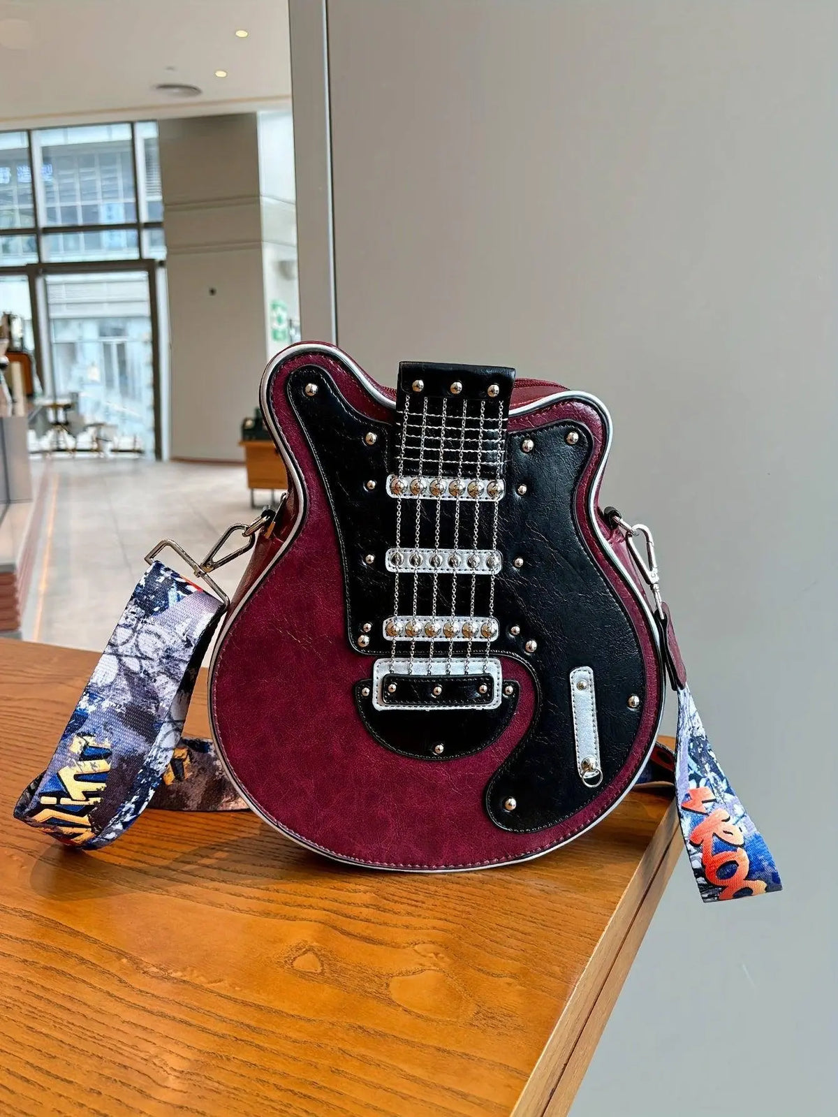 2025 Niche Guitar Shaped Y2K Style Bag, Novelty Crossbody Bag, Rivets Decor Trendy Shoulder Bag - SS69