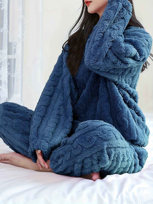 Solid Color Plus Size Women's Cozy Fleece Pajama Set - Soft Long Sleeve Round Neck Top & Pants, Casual Style, Perfect for Fall/Winter, Comfortable Sleepwear|Casual Style Pajamas|Soft Fleece Material