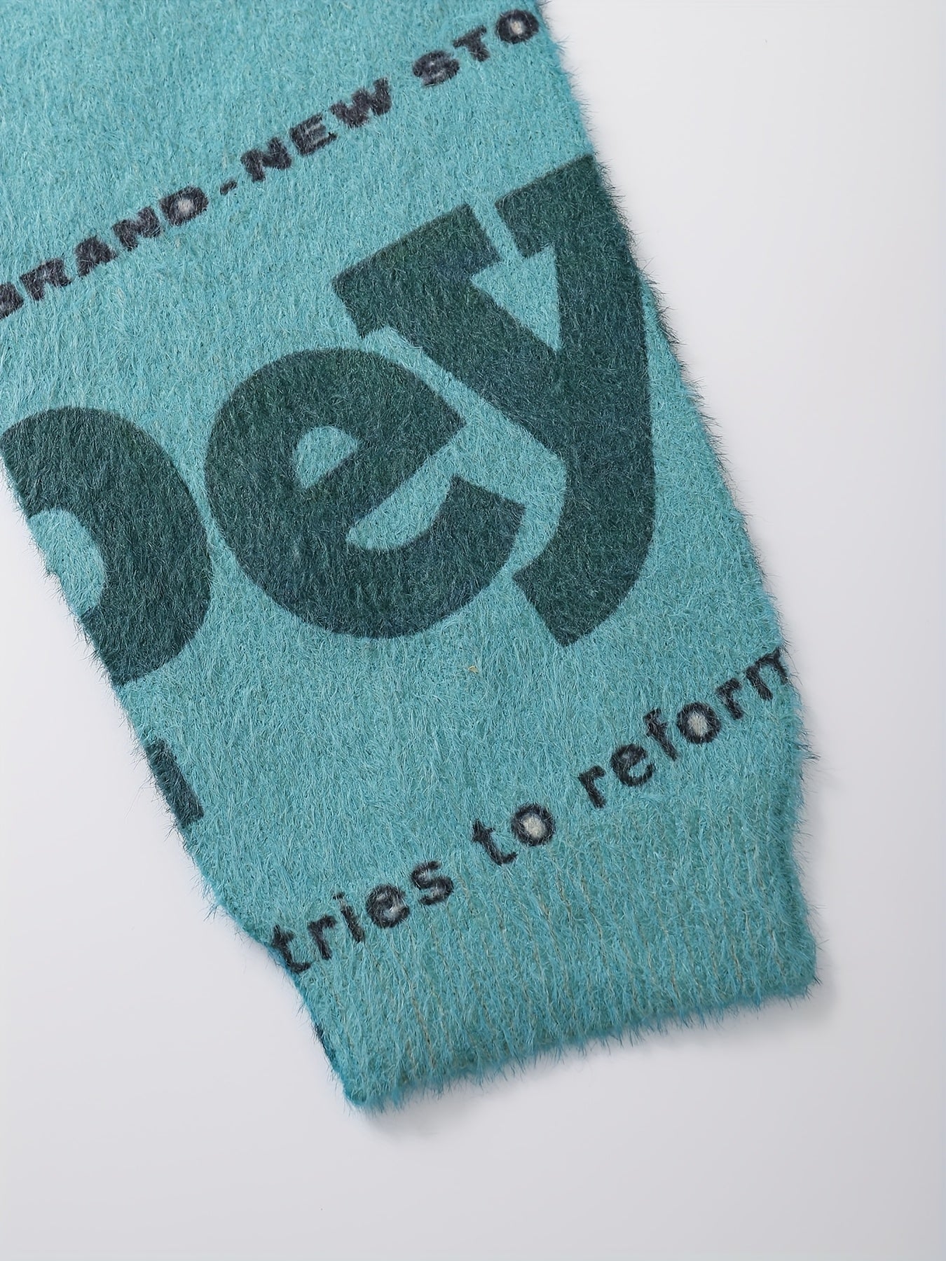 [Cartoon Sailor Graphic Sweater] Elegant Cartoon Sailor Graphic Mink Fleece Knit Sweater - Crew Neck Long Sleeve Pullover for Women, Machine Washable, Big Pattern, Casual SS69