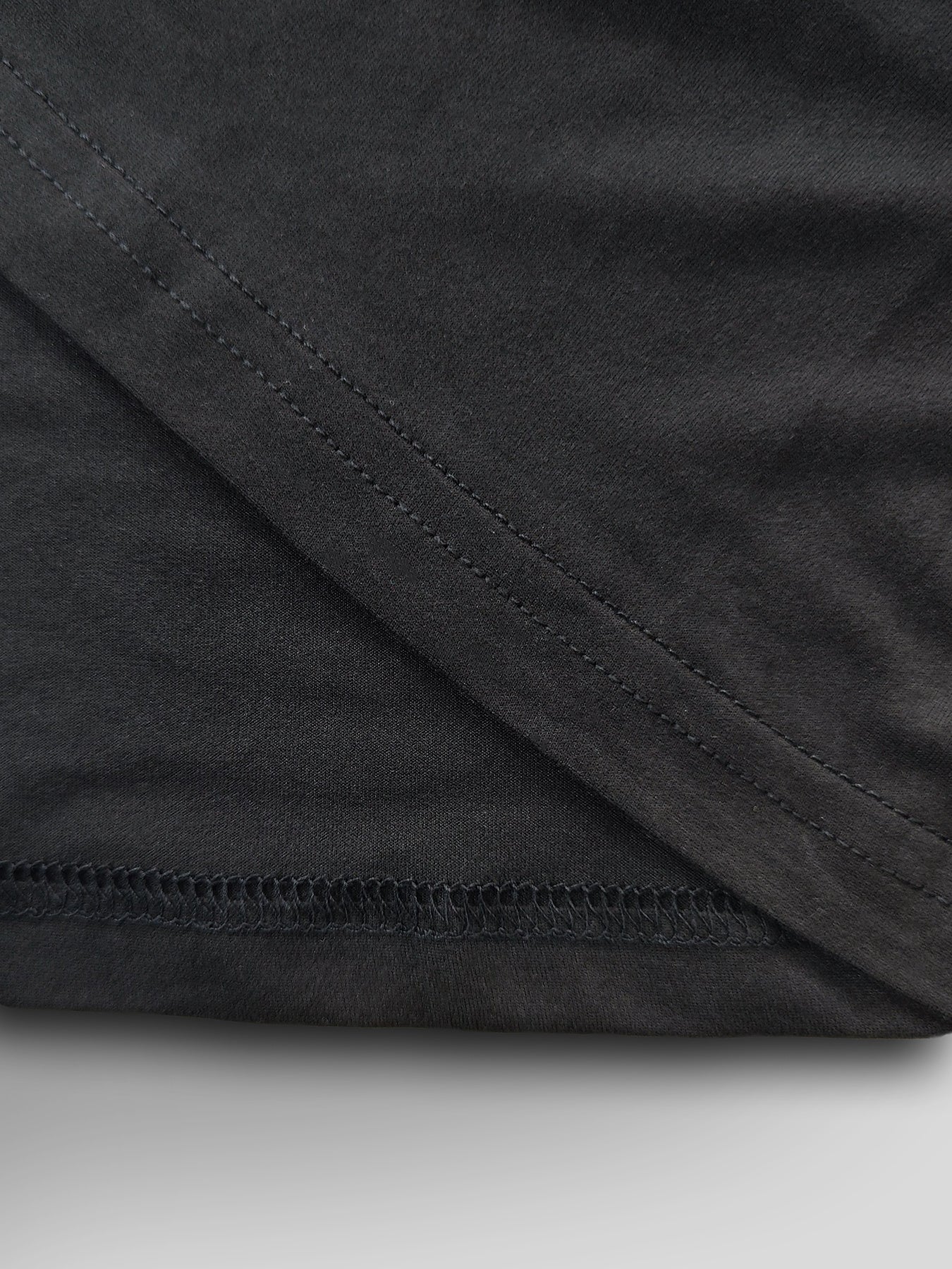 Women's Gothic Sandman Graphic T-Shirt - Tim -Inspired Dreaming Sandman Holding Mask Print, Black Short Sleeve Round Neck Casual Summer Top, Medium-Stretch Machine-Washable Fabric for Themed Events & Casual Attire SS69