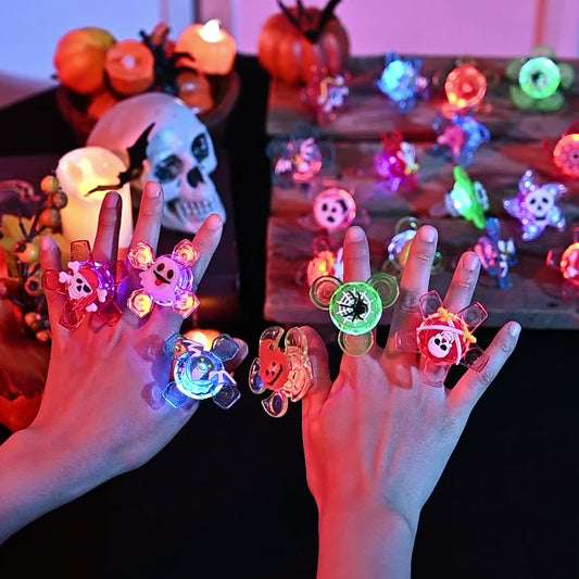 10/20/50pcs Ghost Fashion Halloween Glowing Ring, Pumpkin Skull Spider Web Bat Design, Horror Prop Supplies, Halloween Decoration, Festival Ring Design, Gift, Ring Packs. SS69