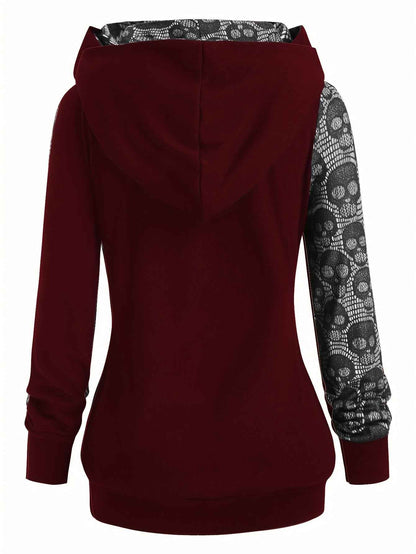Women's Gothic Retro Skull & Lace-like Hooded Sweater - Black & White Color-Block Long Sleeve with Metal Grommet Eyelets, Slim-Fit Winter Warm Pullover, Machine Washable for Casual & Costume Outfits