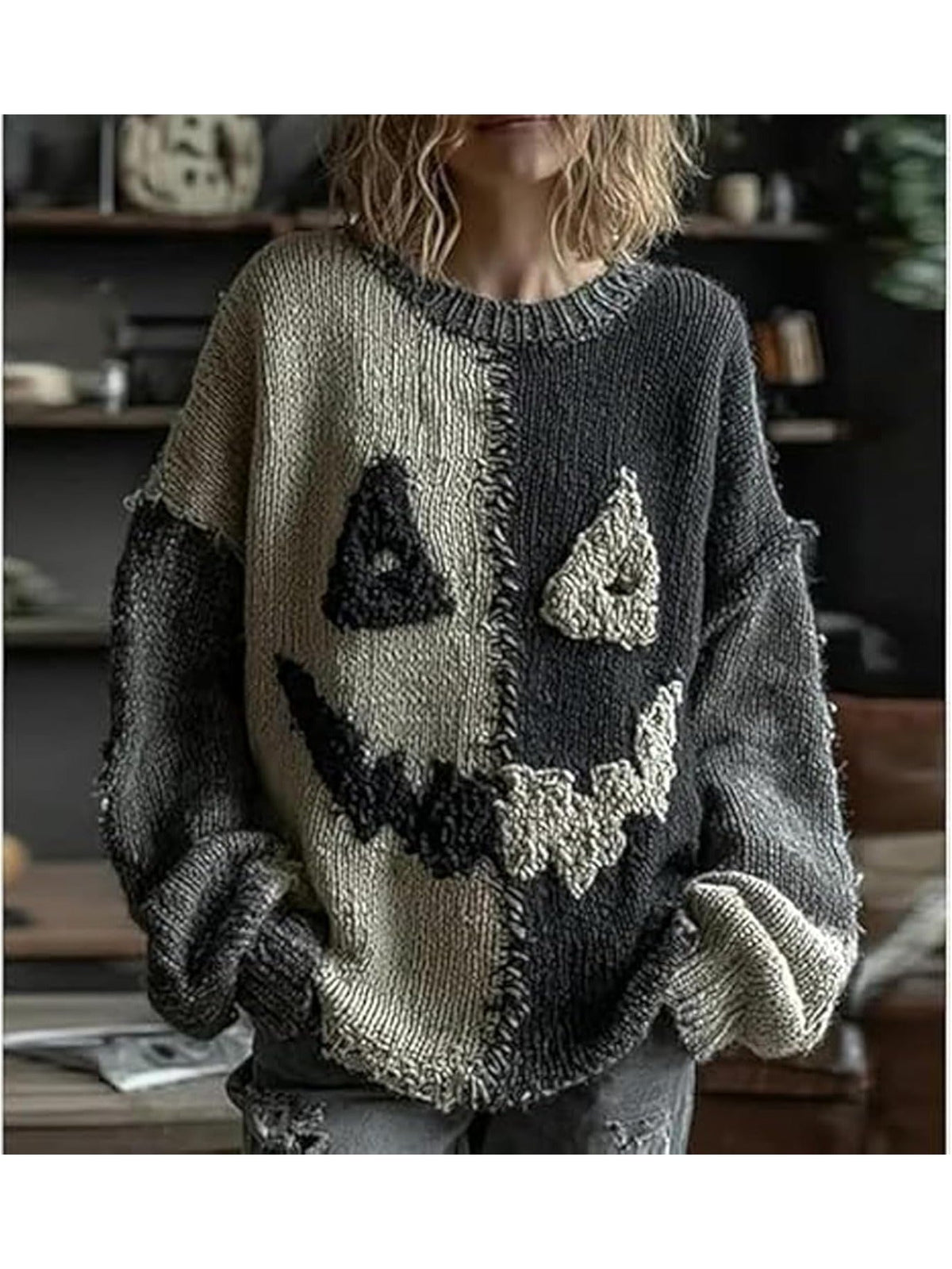 The sweatshirt and Tenggongchi's elegant autumn and winter European and American style pullovers are designed with contrasting stitching and contrasting stitching. They are cool and fashionable. The fabric is Beige-friendly a SS69