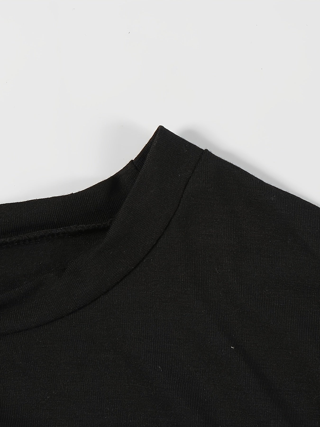 Women'S "98" Graphic Crop Top with Short Sleeves - Black, Casual Two-Piece Set with High-Waisted Jeans, Polyester Blend, Casual Attire|Graphic Crop Top|Knit Construction SS69