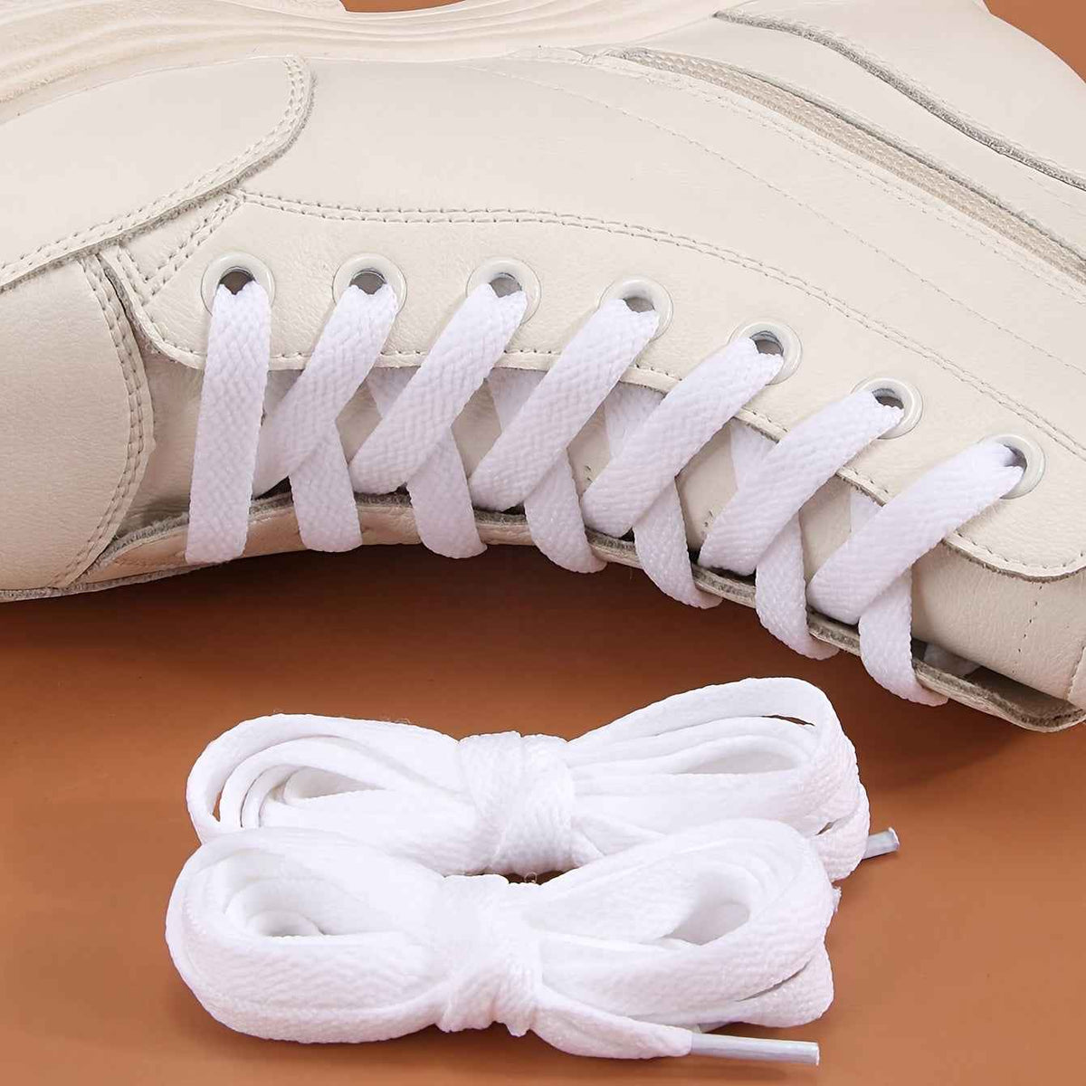 2 Pairs/4pcs of Solid Color Double-Layer 120 Cm Shoelaces, Versatile for Use with Sneakers, Flats, Canvas Shoes, Casual Shoes, And White Shoes for Both Men And Women, Without Battery