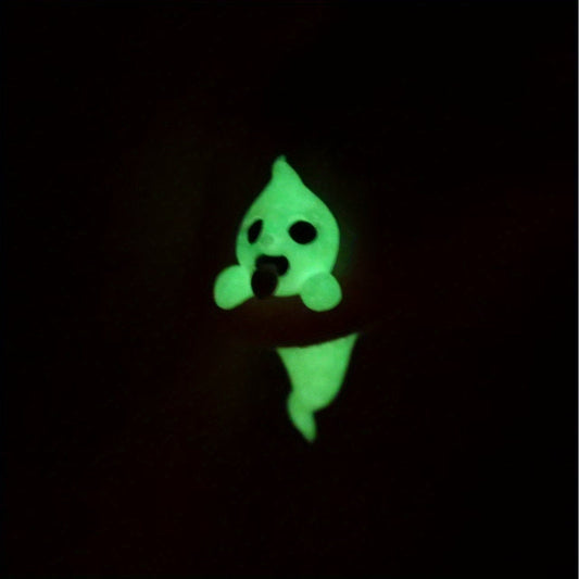 1 Pair Glow-in-the-Dark Halloween Little Ghost Earrings - Cute & Quirky Teenager'S Accessories with Playful Designs, White Alloy, Perfect for Parties & Halloween Celebrations, Halloween Accessories, For Teenager SS69