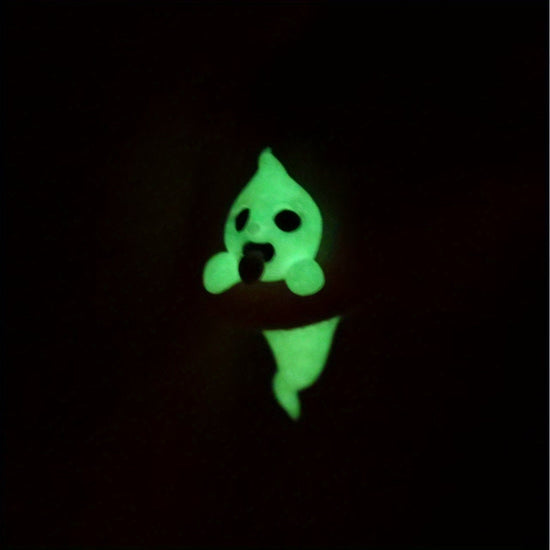 1 Pair Glow-in-the-Dark Halloween Little Ghost Earrings - Cute & Quirky Teenager'S Accessories with Playful Designs, White Alloy, Perfect for Parties & Halloween Celebrations, Halloween Accessories, For Teenager SS69