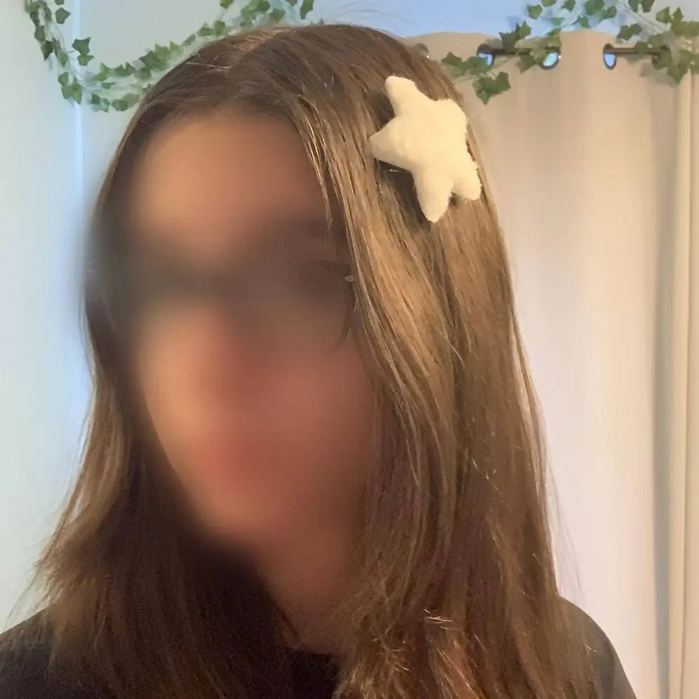 5PCS Fluffy Star Hair Clips Yellow Star Hairpins Star Hair Clips Cute Hair Clips Fluffy Fuzzy Hair Clips Soft & Anti-slip Hair Decor Portable Small Hair Clips Y2k Accessories For Women SS69