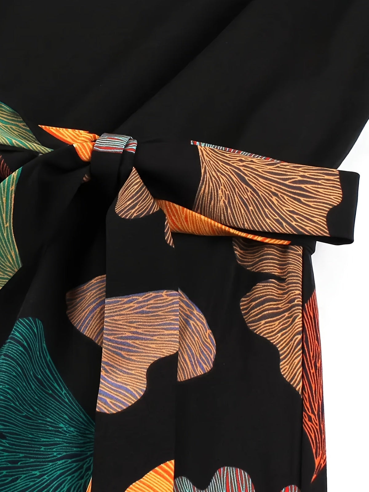 [Pink Floral Dress] Polyester Women's Pink Floral A-Line Dress - Long Sleeves, Round Neck, Machine Washable, Belt Detail, Perfect for Spring/Summer SS69