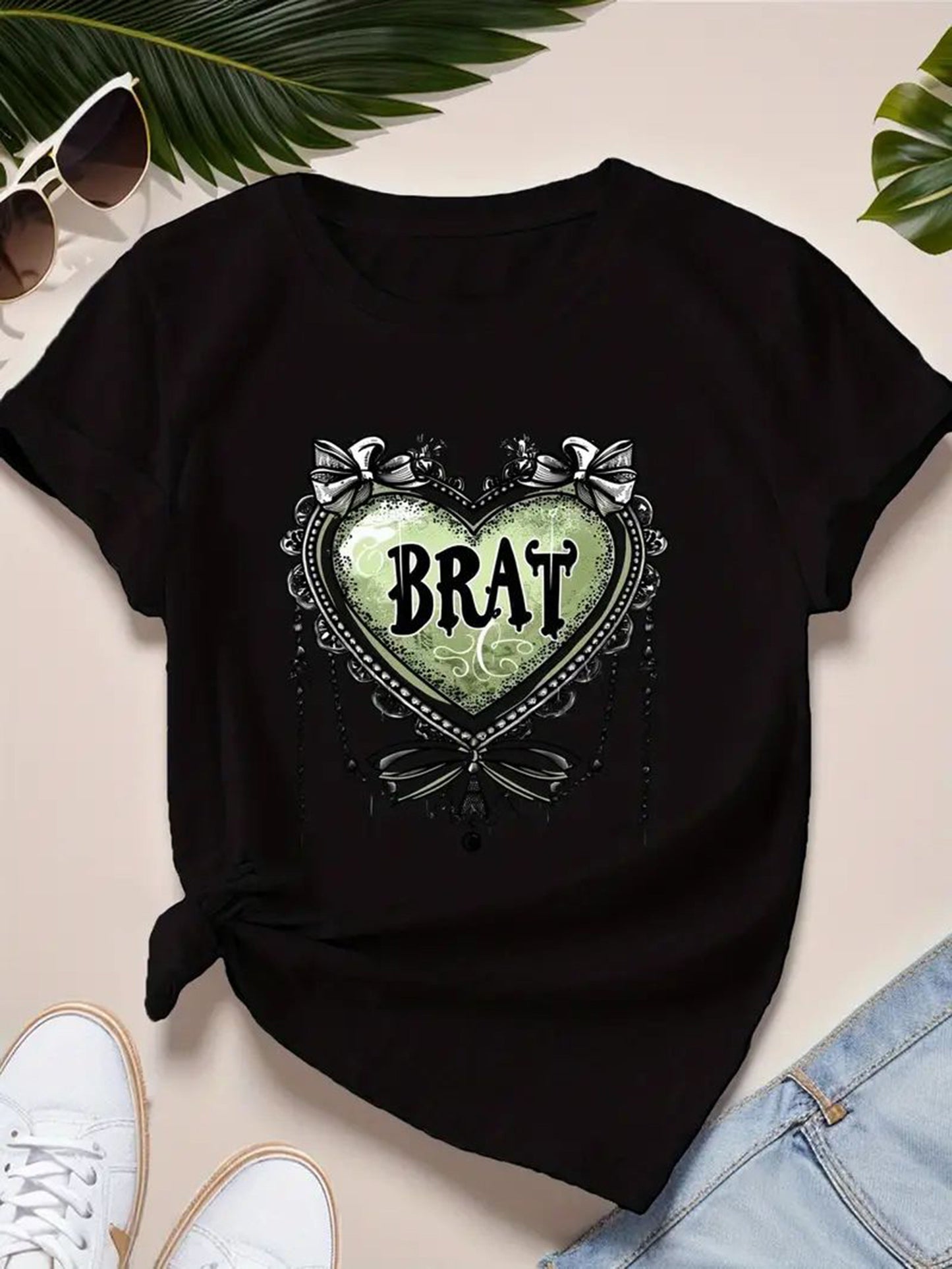 Women's Plus Size Green Heart-Shaped T-Shirt - Soft, Breathable, Comfortable for Sports & Casual Wear SS69