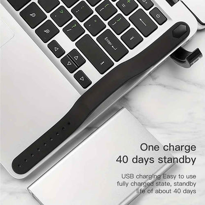 Silicone Sports Bracelet Display Bracelet for Men And Women, 30 Meters, Comfortable Silicone Strap Watch, Rechargeable Chronograph Sports Bracelet