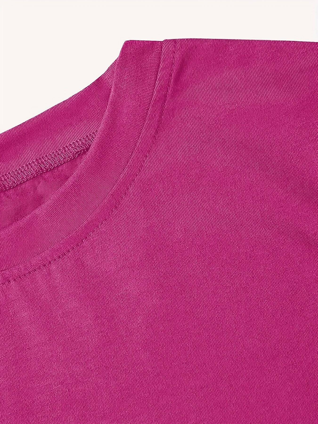 Fashionable Casual Short-Sleeve Summer T-Shirt for Women with a Round Neck, Featuring a Printed Design of a Western Cowgirl on The Front And Back. SS69