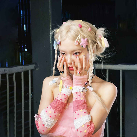 1 Pair Women'S Y2K Kawaii Harajuku Striped Fingerless Gloves - Soft Stretchy Winter Arm Warmers with Decorative Ribbons, & Mosquito Proof, Machine Washable Casual Outfit Accessories, Winter Gloves, Cold Weather Gear, Playful