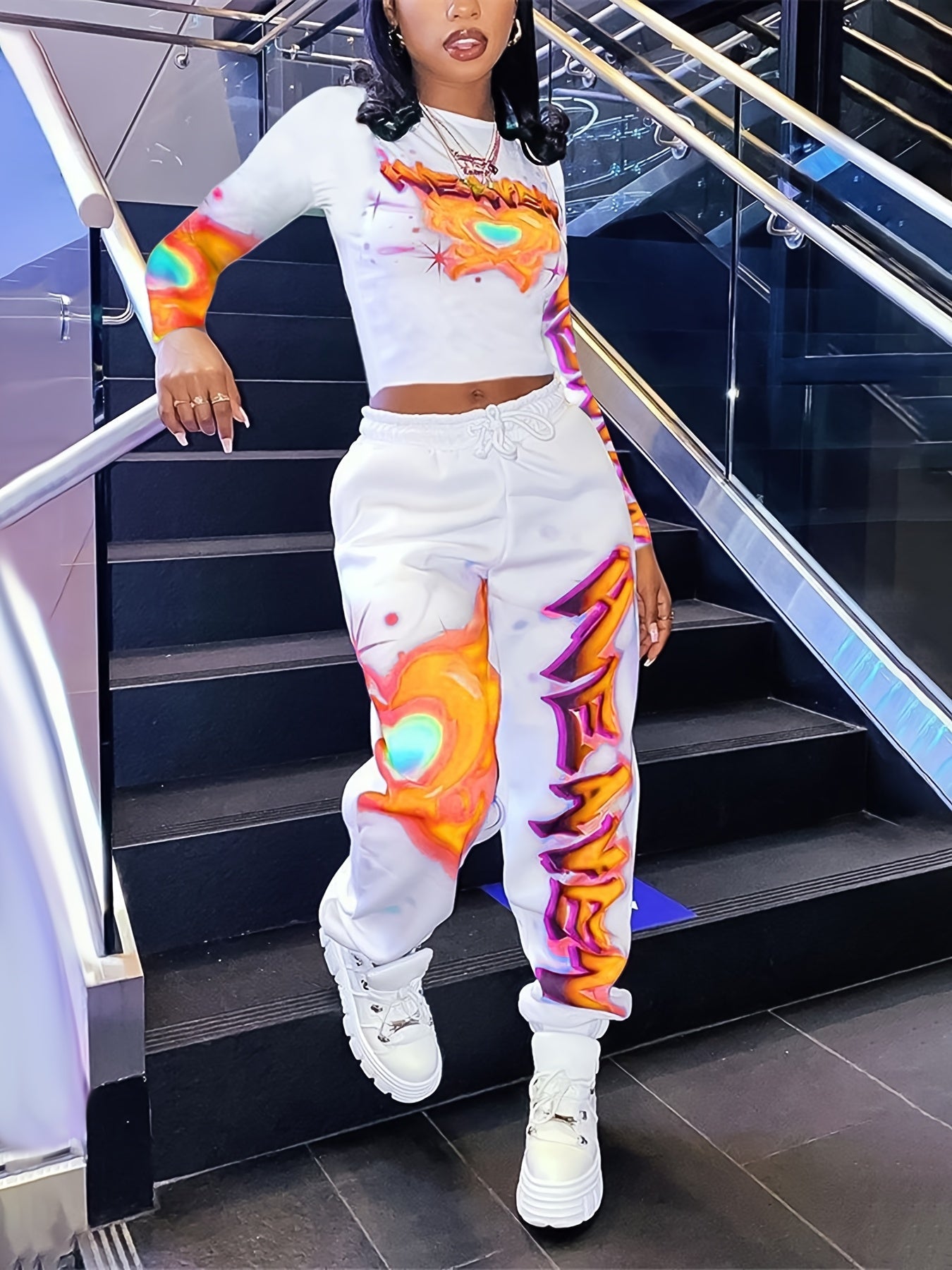 [Vibrant Y2K-Inspired Activewear Set] Vibrant Y2K-Inspired Heart & Letter Print Activewear Set - Long Sleeve Crop Top & Drawstring Joggers, Polyester/Spandex Blend, Perfect for Daily Fitness & Outdoor Fashion SS69