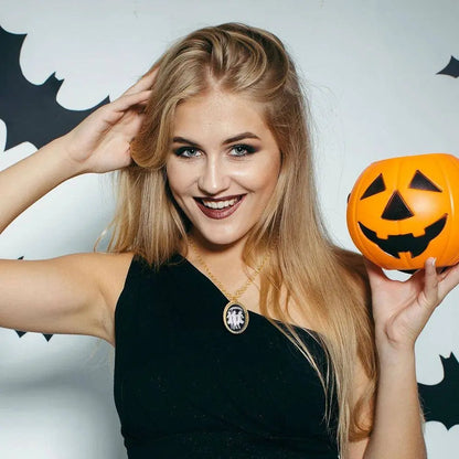 Agatha Cameo Necklace Harkness Darkhold Diaries Metal Pendant 5cm - SS69