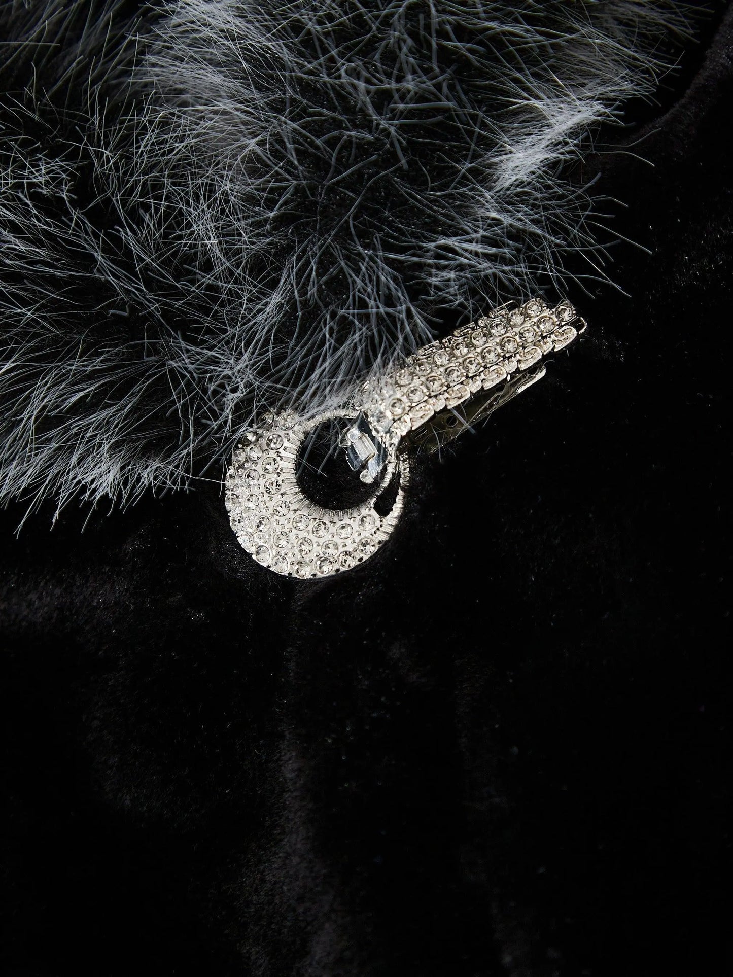 Casual Style Faux Fur Coat with Fox Fur Collar, Women'S Mid-Length Loose Fit Polyester Coat with Pockets, Fall/Winter Knitted Fabric Outerwear SS69