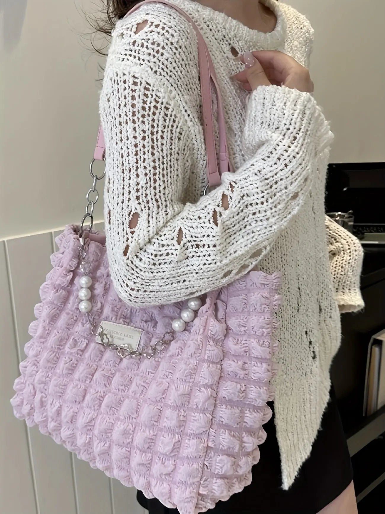 Chic Pleated Cloud Shoulder Bag - Bubble Ruched Tote with Soft Comfort - Fashionable Everyday Accessory for Women SS69