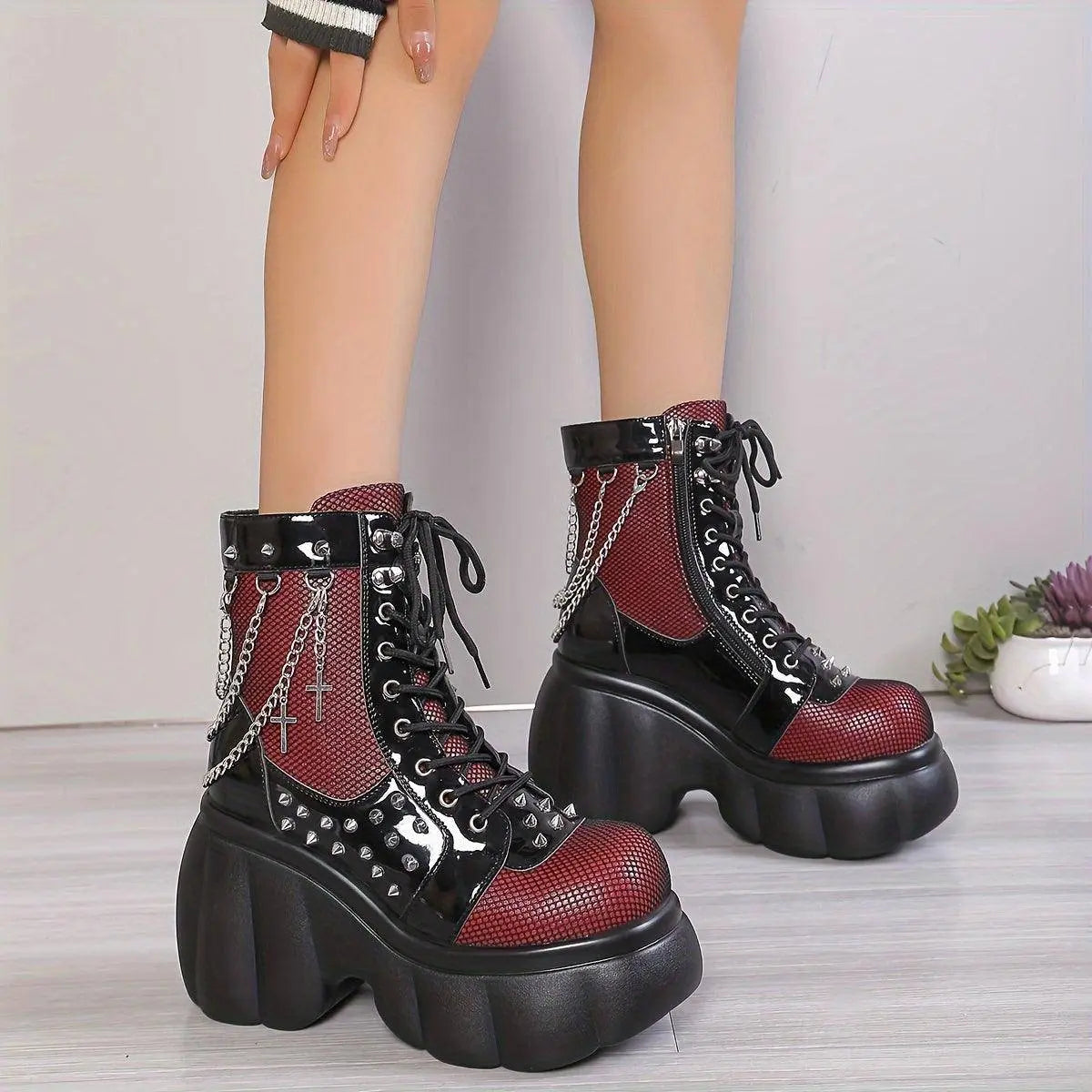 Chic Women's Fleece-Lined Platform Ankle Boots - Comfortable Side Zip Wedge Heels, Versatile Black Short Boots for Fall & Winter - SS69