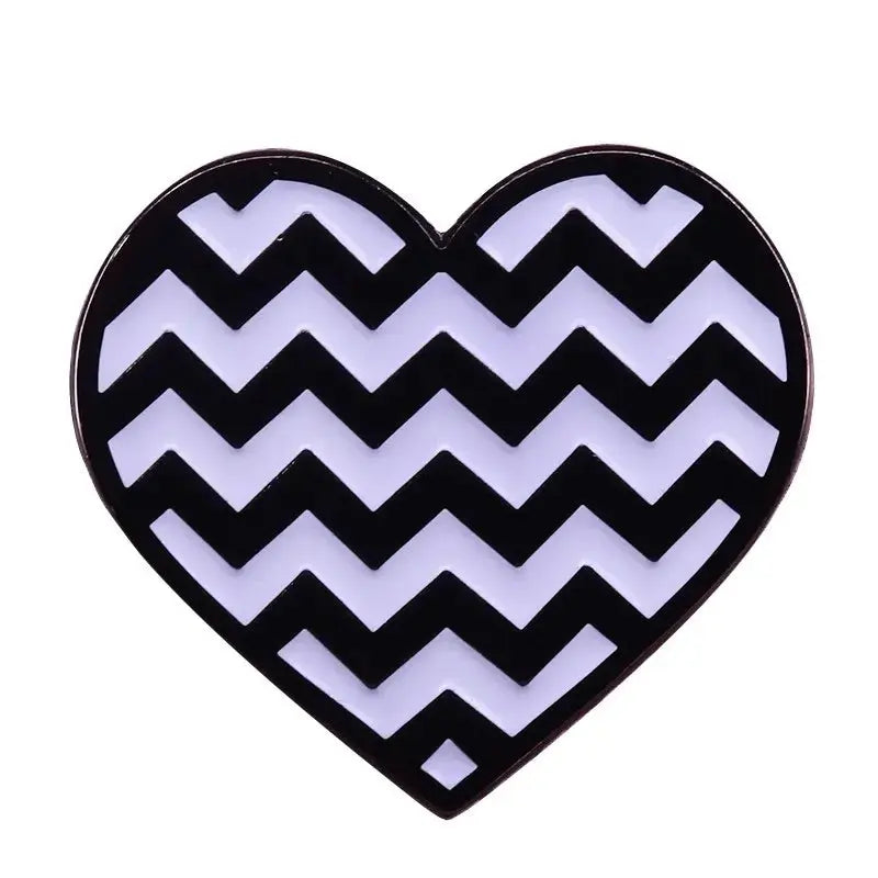 Funny TV Twin Peaks Badges Enamel Pin Brooch Cute Anime Lapel Pins for Backpacks Brooches Fashion Jewelry Accessories Gifts SS69 7.69 19