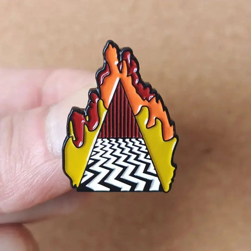 Funny TV Twin Peaks Enamel Pins Venus Badges Lapel pins Brooches Women Men Jewelry Accessories For Gifts SS69