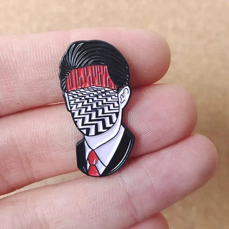 Funny TV Twin Peaks Enamel Pins Venus Badges Lapel pins Brooches Women Men Jewelry Accessories For Gifts SS69 6.69 2