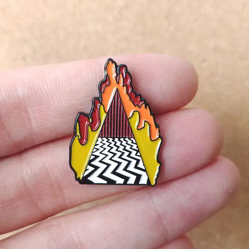 Funny TV Twin Peaks Enamel Pins Venus Badges Lapel pins Brooches Women Men Jewelry Accessories For Gifts SS69 6.69 3