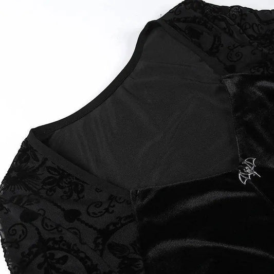 Goth Dark Elegant Vintage Mall Gothic Velvet Dresses Grunge Punk Style Flocked Bandage Dress Women Flare Sleeve Party Alt Outfit SS69