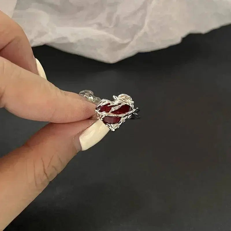 Gothic Fashion Rings For Women Girls Crystal Black Spider Open Ring Hip Hop Punk Irregular Animal Finger Jewelry Halloween Gift SS69 7.69 5